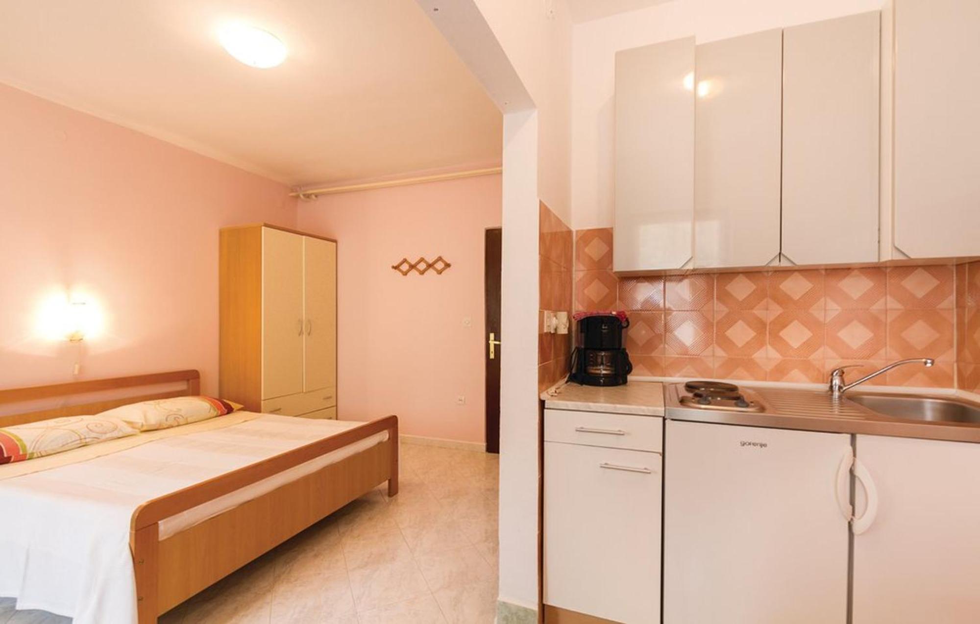 Apartments Orange 167 Novigrad  ภายนอก รูปภาพ