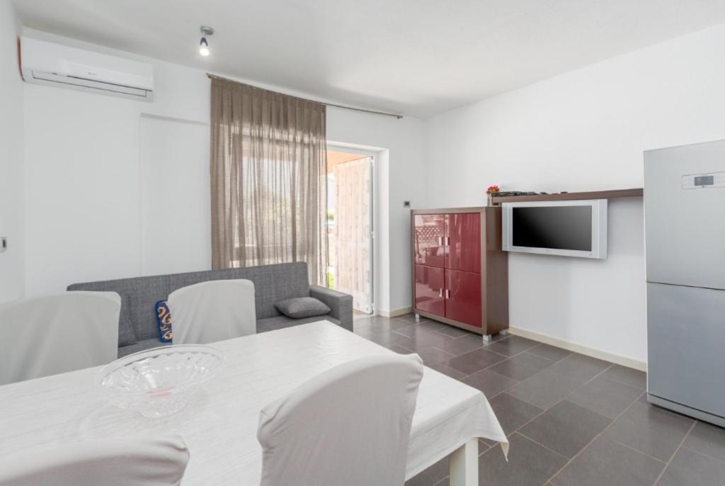 Apartments Orange 167 Novigrad  ภายนอก รูปภาพ
