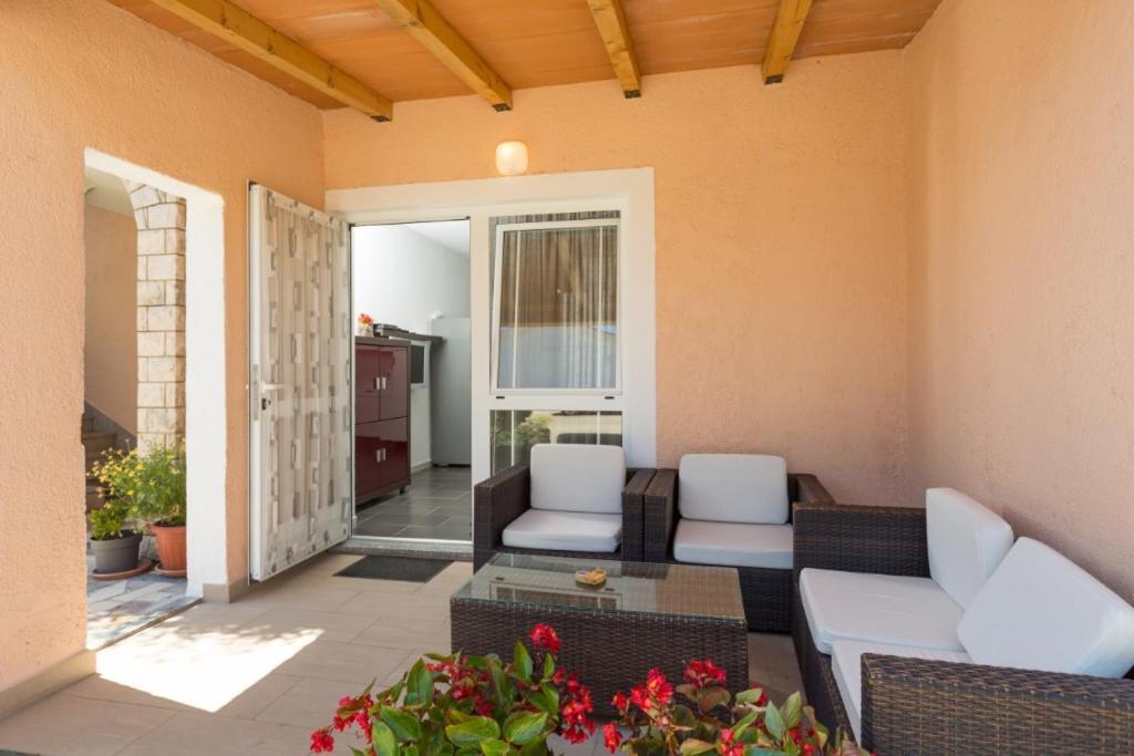 Apartments Orange 167 Novigrad  ภายนอก รูปภาพ