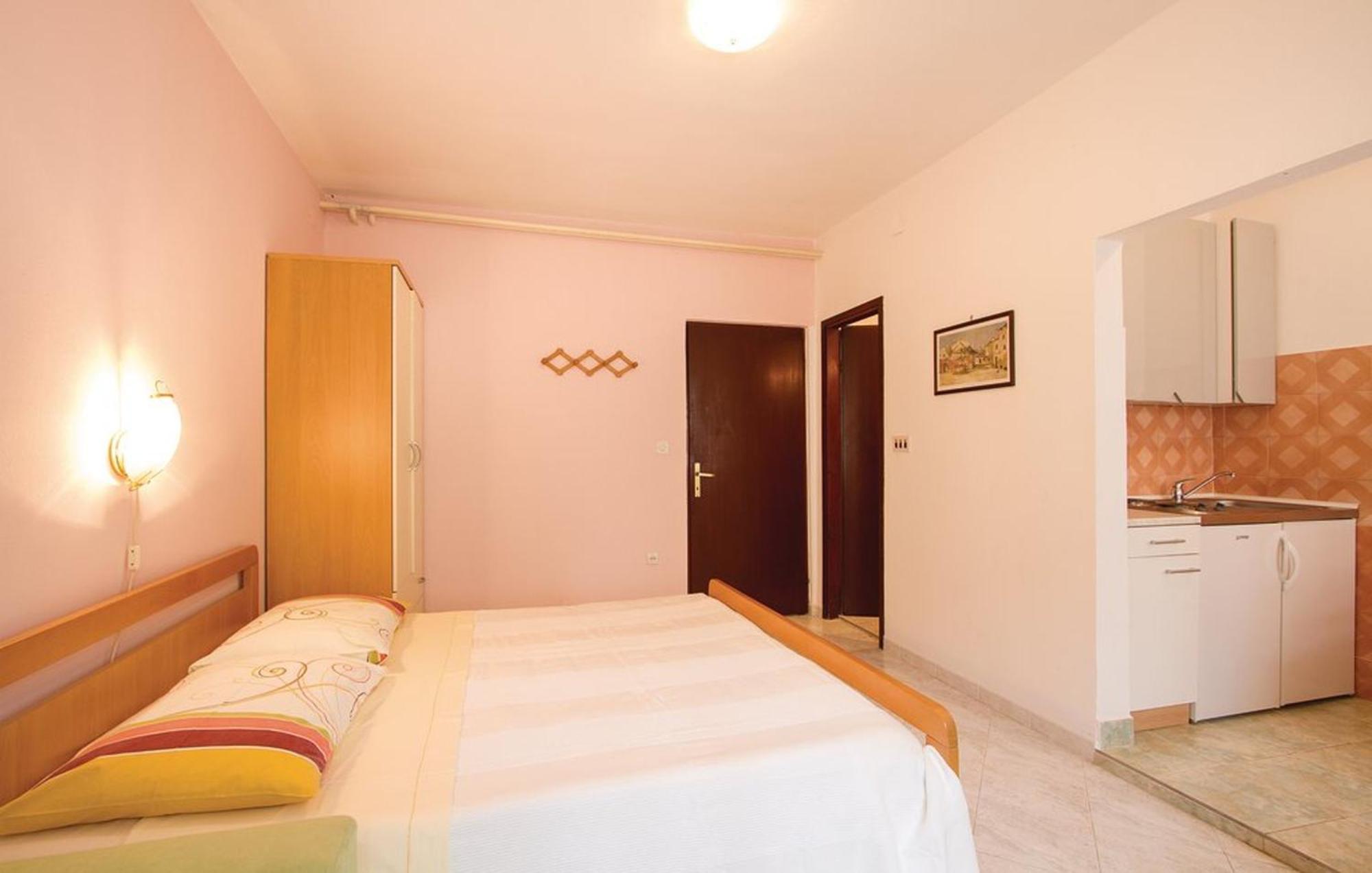 Apartments Orange 167 Novigrad  ภายนอก รูปภาพ